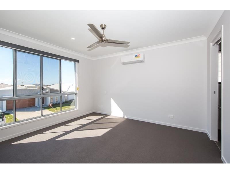 25 Comanche Street, Newport QLD 4020