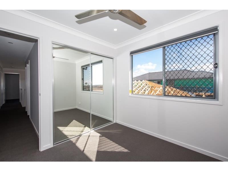 25 Comanche Street, Newport QLD 4020