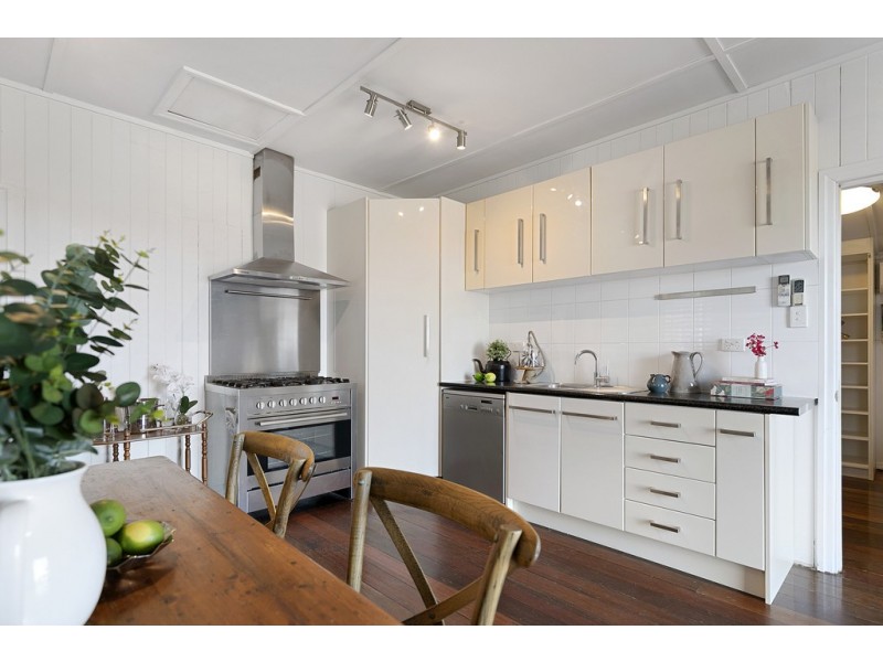 464 Flinders Parade, Brighton QLD 4017