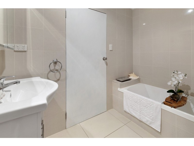 464 Flinders Parade, Brighton QLD 4017