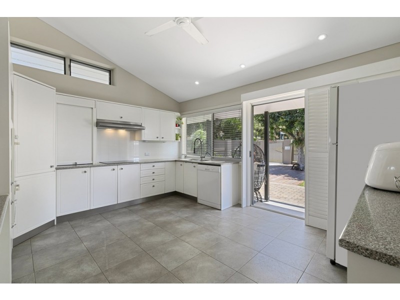 16 Banlon Street, Aspley QLD 4034