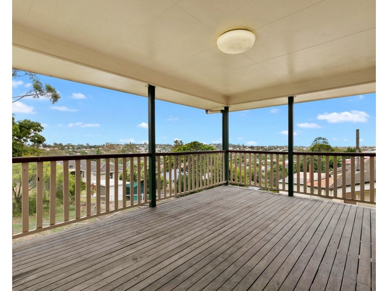 77 Webb Street, Stafford QLD 4053