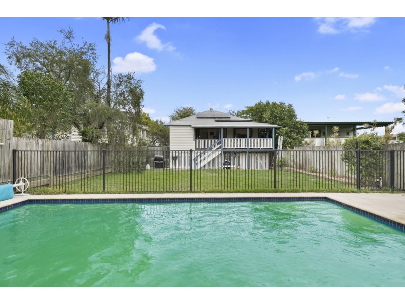 12 Rigby Street, Wooloowin QLD 4030
