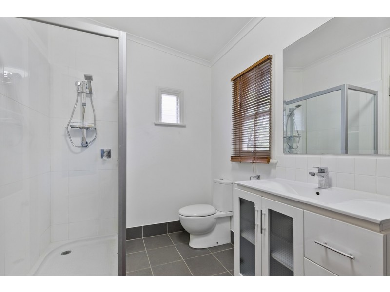 12 Rigby Street, Wooloowin QLD 4030
