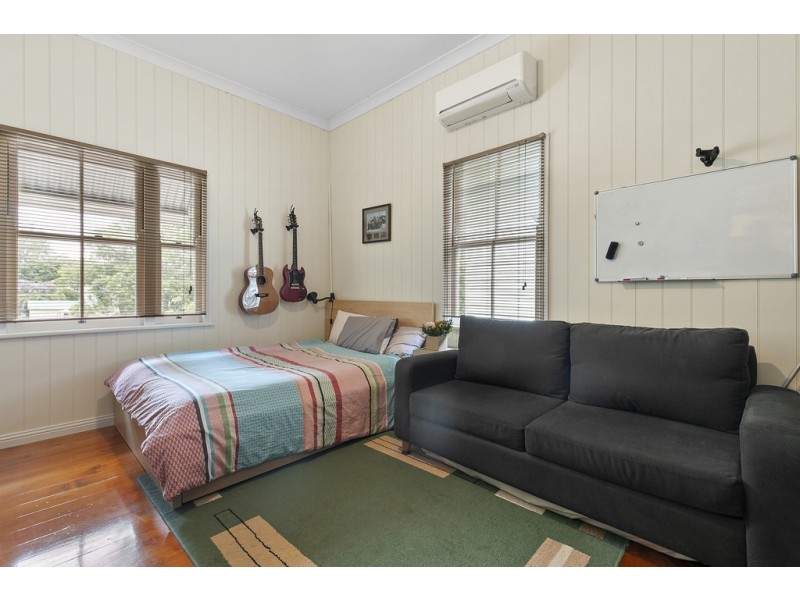 12 Rigby Street, Wooloowin QLD 4030