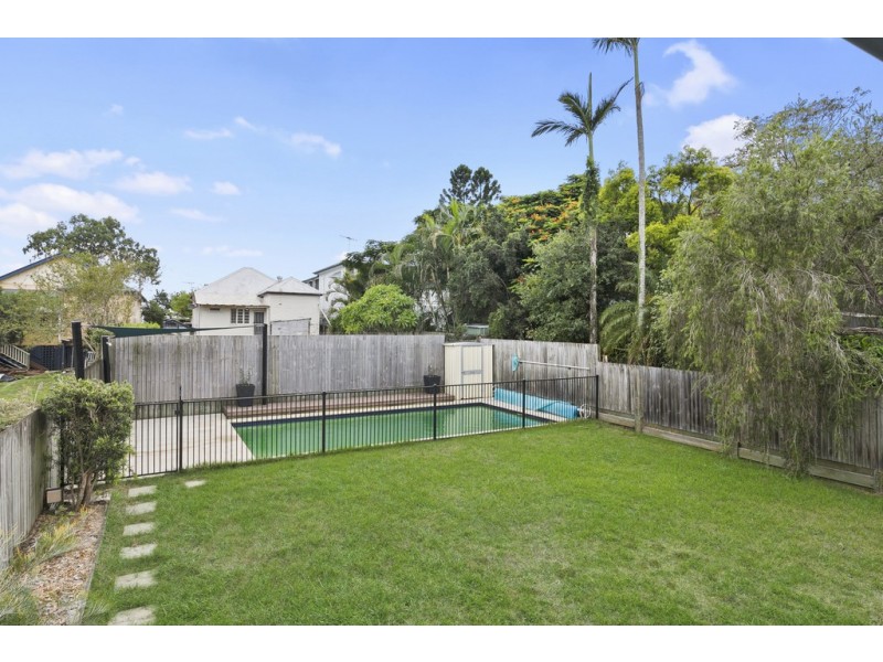 12 Rigby Street, Wooloowin QLD 4030