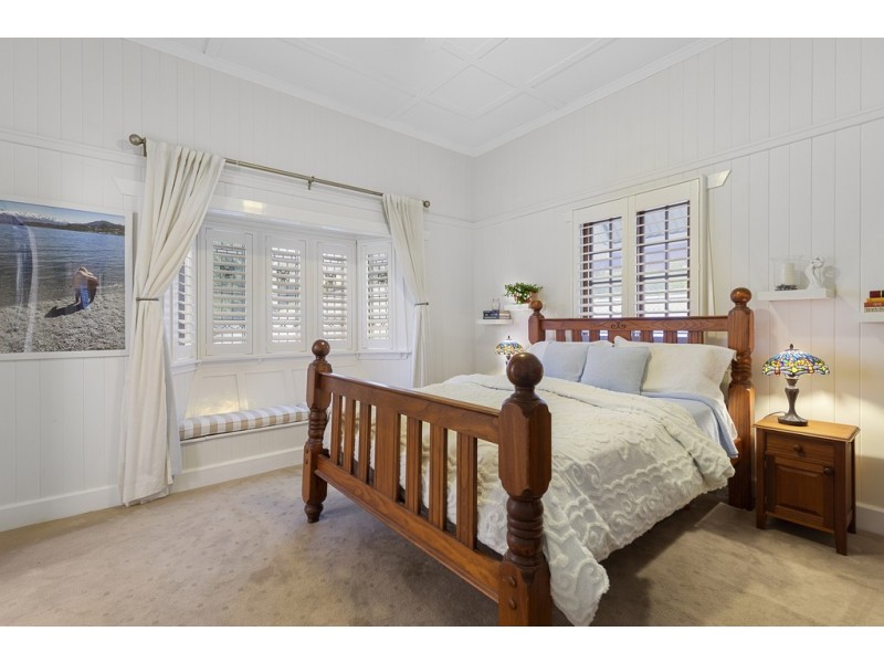 31 Almond Street, Northgate QLD 4013