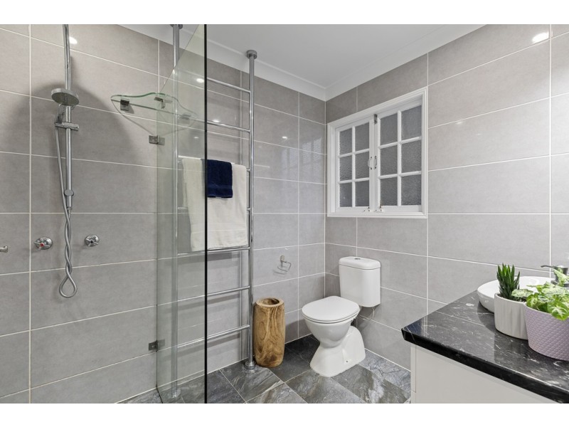 31 Almond Street, Northgate QLD 4013