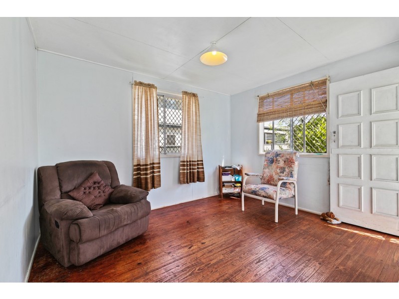 314 Scarborough Road, Scarborough QLD 4020