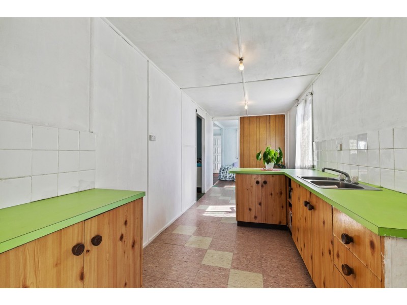 314 Scarborough Road, Scarborough QLD 4020