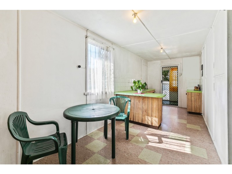 314 Scarborough Road, Scarborough QLD 4020