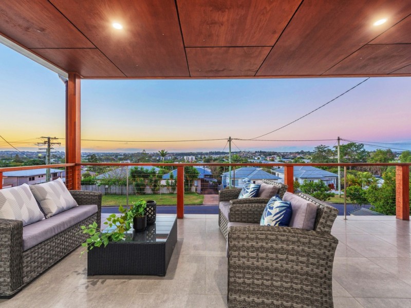 89 Erica Street, Cannon Hill QLD 4170