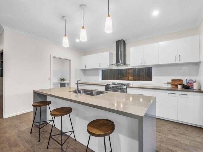 89 Erica Street, Cannon Hill QLD 4170