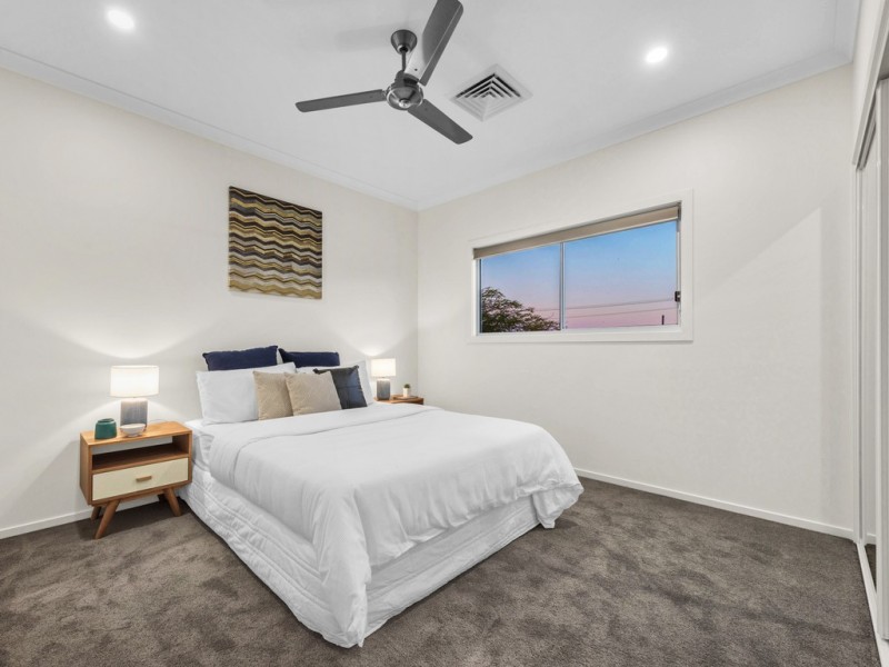 89 Erica Street, Cannon Hill QLD 4170