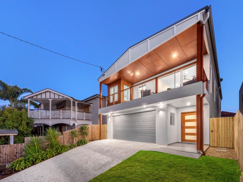 89 Erica Street, Cannon Hill QLD 4170