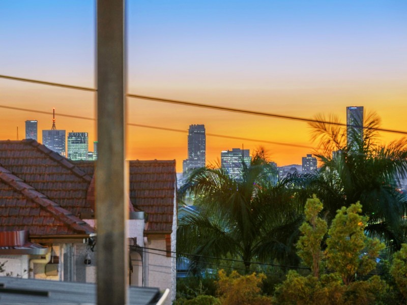 89 Erica Street, Cannon Hill QLD 4170