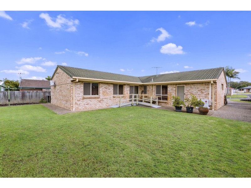 22 Pin Oak Crescent, Victoria Point QLD 4165