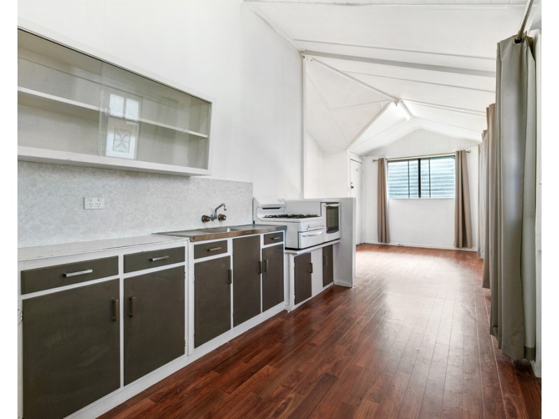 2/74 Westacott Street, Nundah QLD 4012