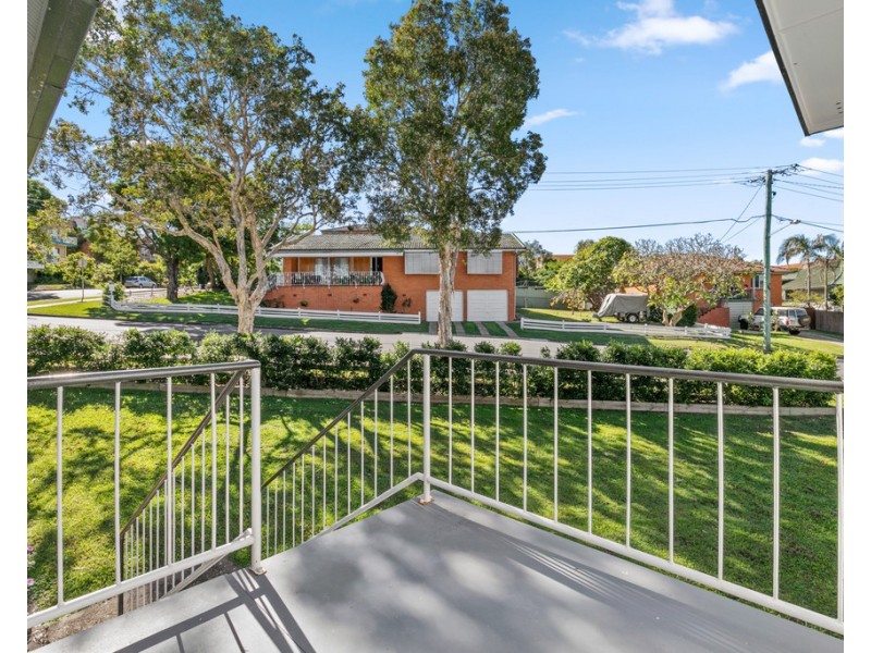 2/74 Westacott Street, Nundah QLD 4012