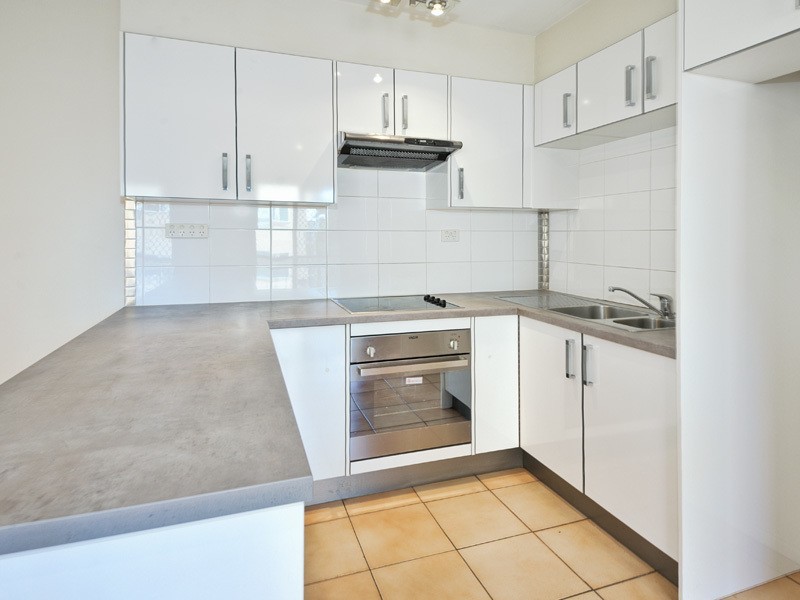 8/421 Sandgate Road, Albion QLD 4010