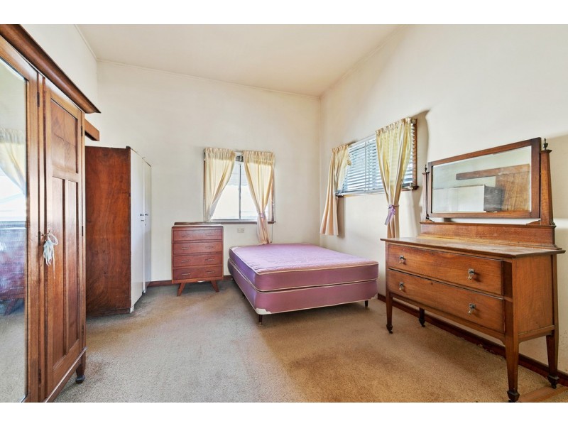 12 Anstey Street, Albion QLD 4010