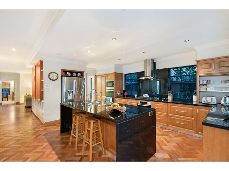 32 Enderley Avenue, Clayfield QLD 4011