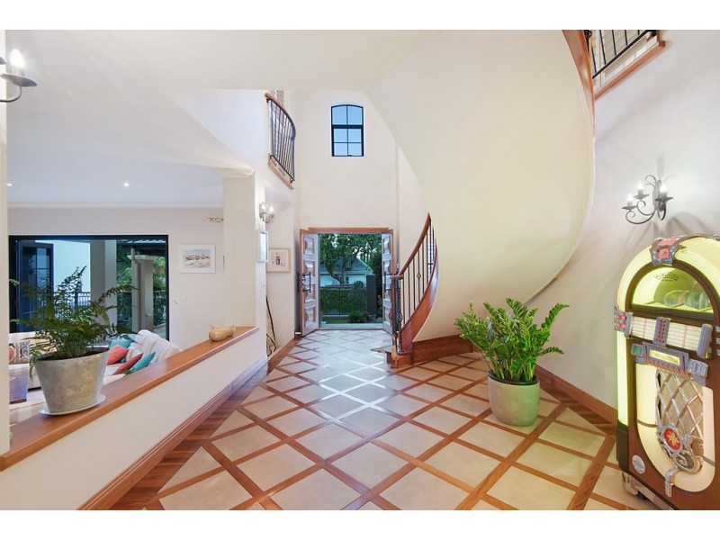 32 Enderley Avenue, Clayfield QLD 4011