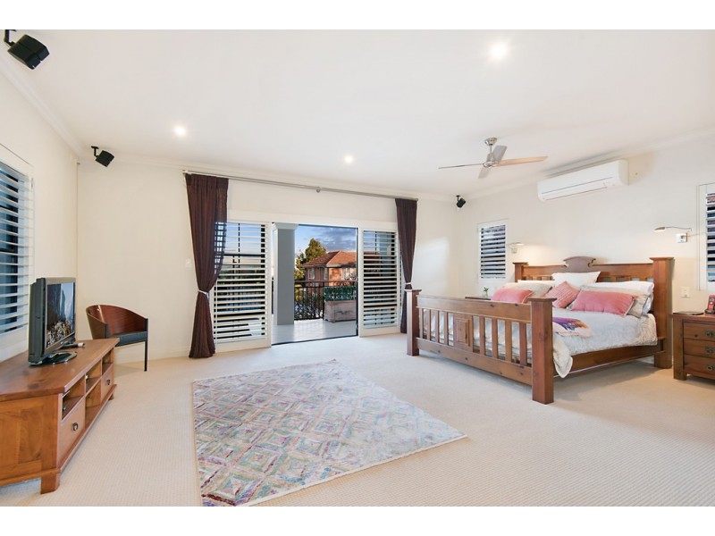 32 Enderley Avenue, Clayfield QLD 4011