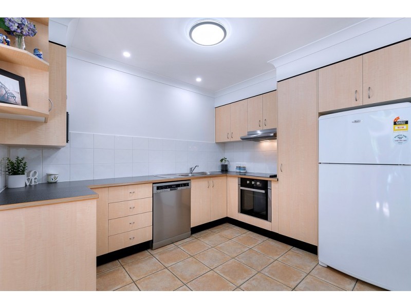 8/10 Widdop Street, Clayfield QLD 4011