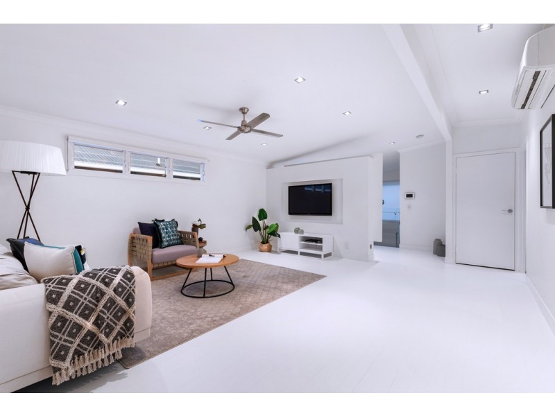 14 Joynt Street, Hamilton QLD 4007