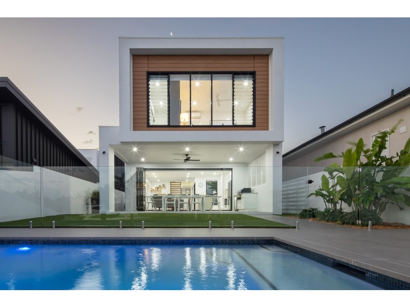 24 Seacrest Court, Raby Bay QLD 4163