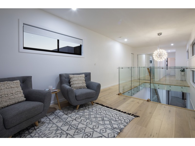 24 Seacrest Court, Raby Bay QLD 4163