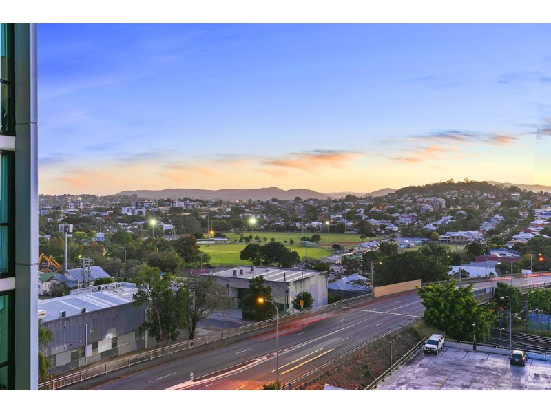 612/50-54 Hudson Road, Albion QLD 4010