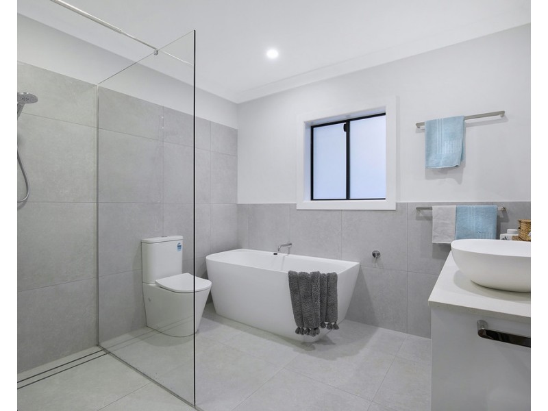 28 Telopia Avenue, Wavell Heights QLD 4012