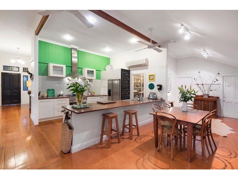 27 Winifred Street, Clayfield QLD 4011