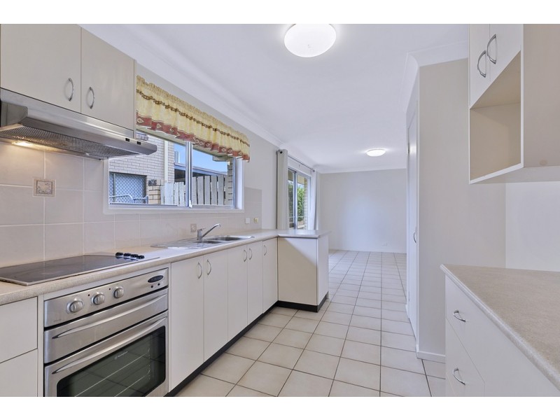 42 Birra Street, Chermside West QLD 4032