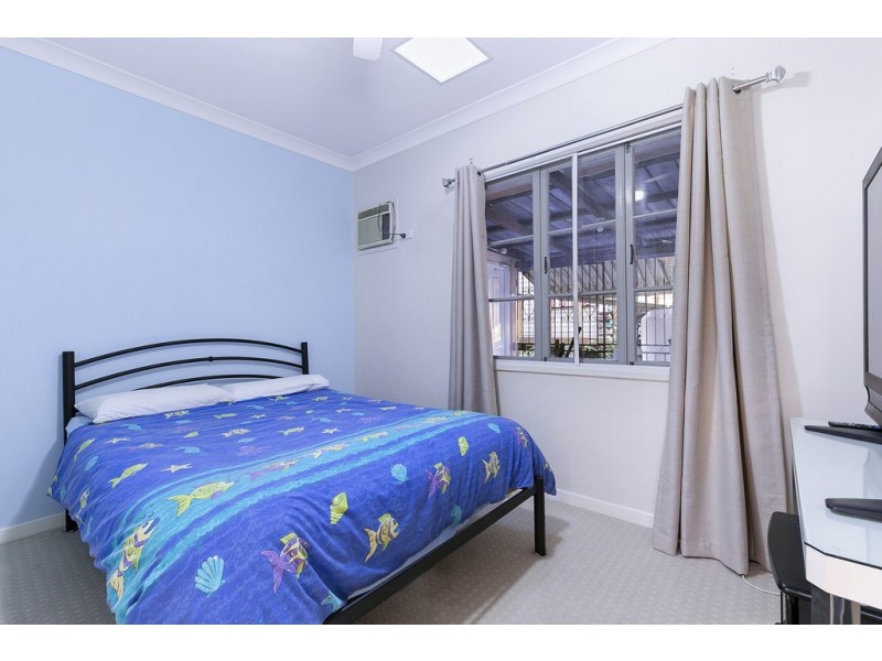 9 White Street, Wavell Heights QLD 4012