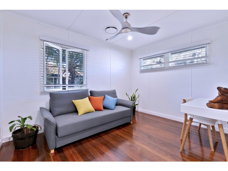 25 Torre Street, Bracken Ridge QLD 4017