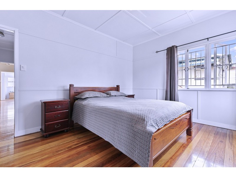 83 Mylne Street, Chermside QLD 4032