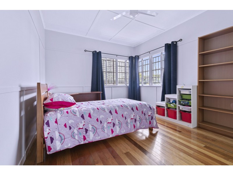 83 Mylne Street, Chermside QLD 4032