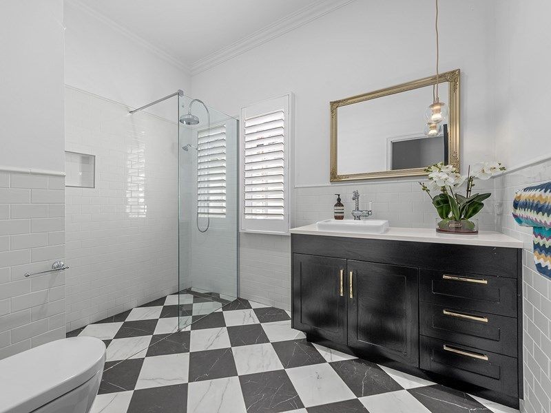 108 Adelaide Street East, Clayfield QLD 4011