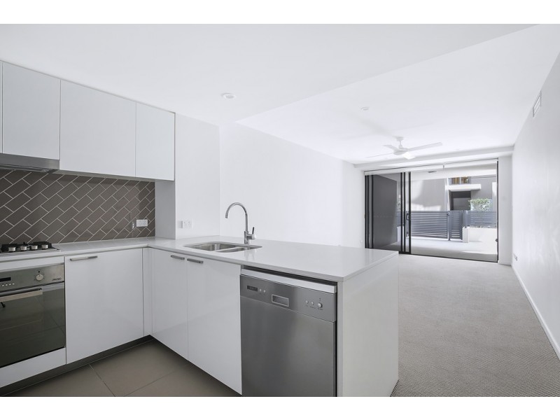 1109/35 Burdett Street, Albion QLD 4010