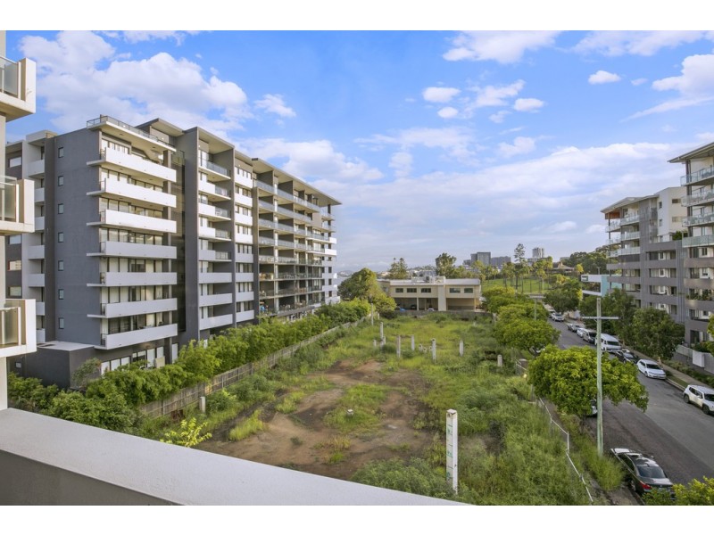 14/31 Agnes Street, Albion QLD 4010