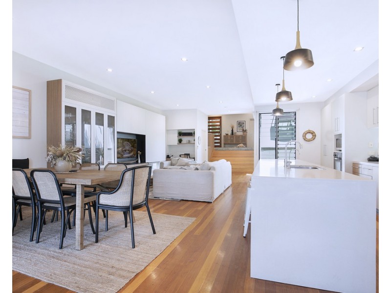 322 Richmond Road, Cannon Hill QLD 4170