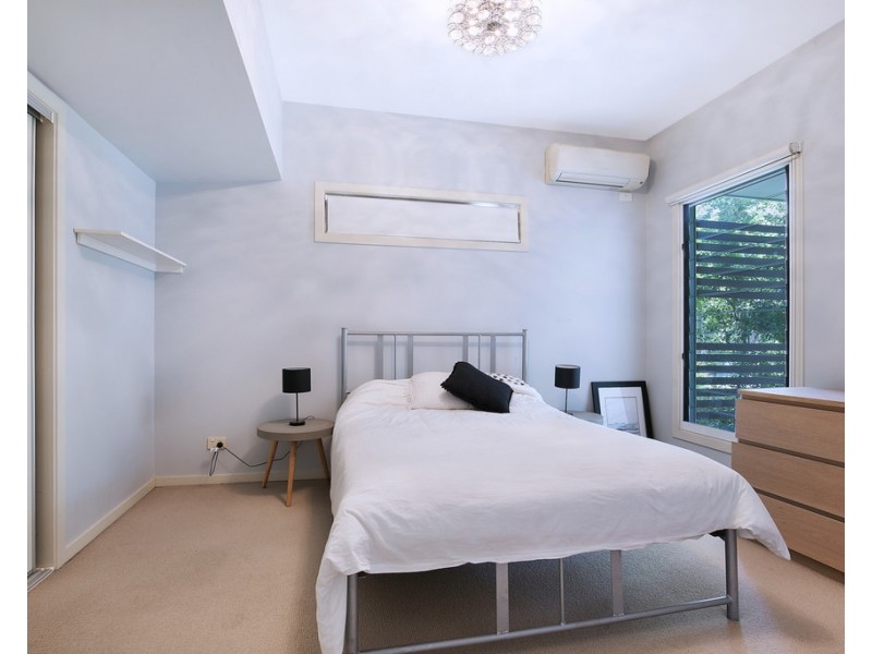 322 Richmond Road, Cannon Hill QLD 4170