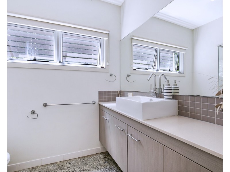 322 Richmond Road, Cannon Hill QLD 4170