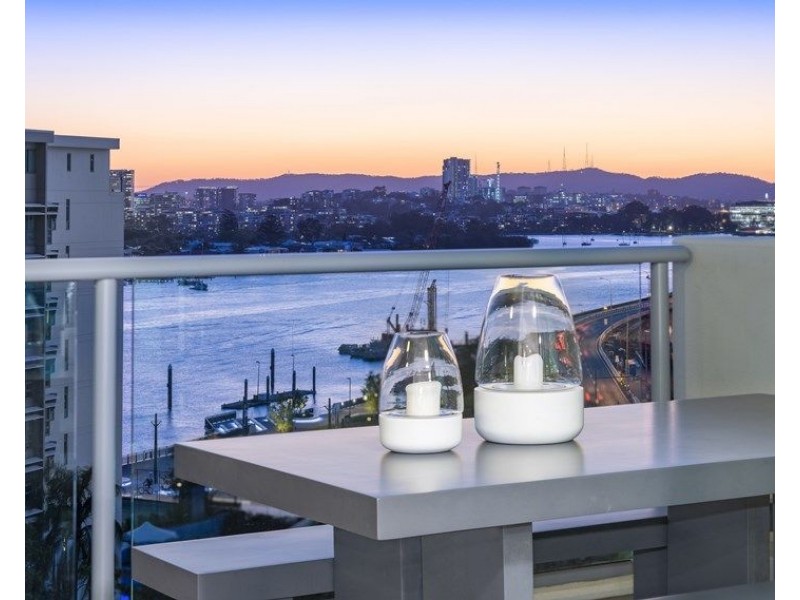 30512/2 Harbour Road, Hamilton QLD 4007