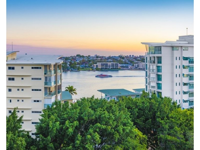 30512/2 Harbour Road, Hamilton QLD 4007