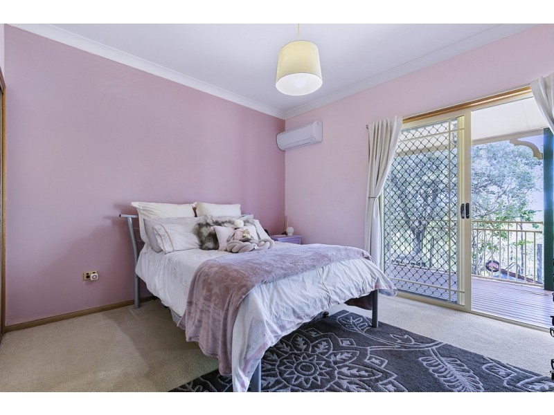 6 Ray Booker Court, Kobble Creek QLD 4520