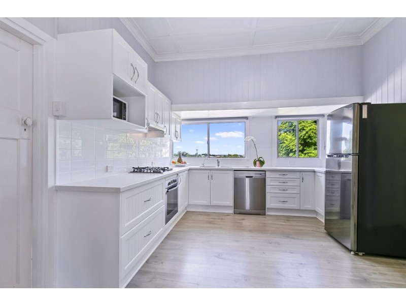 1569 Sandgate Road (service road), Nundah QLD 4012